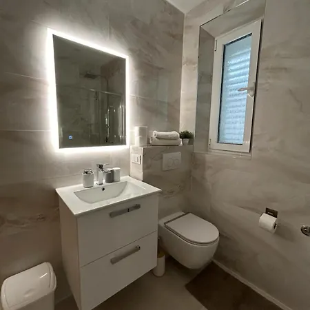 Apartament Perina - Free Parking *
