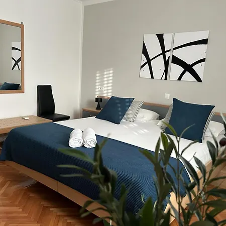 Perina - Free Parking Apartament *
